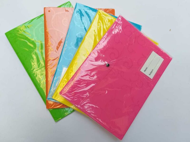 Folder with Button (Envelope Shape)